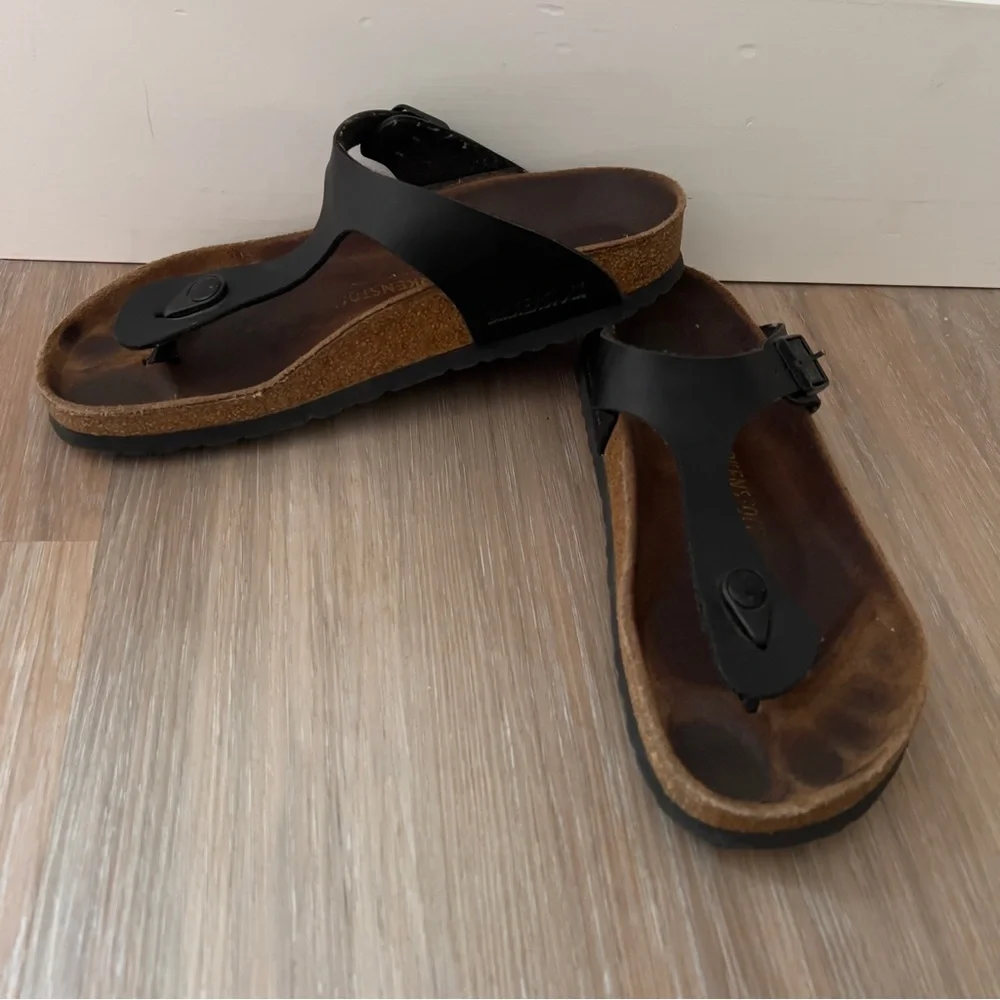 Birkenstock Gizeh Sandals Size 38 (US 7- 7.5) – black leather Thong Sandals - Picture 9 of 9